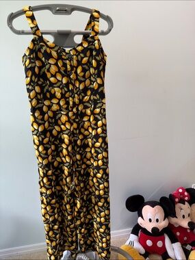 Loft Outlet !!! Petite size MP in Black Lemon Print jumpsuit pants